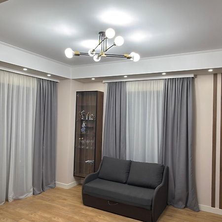 Tbilisi Hilton Apartment Extérieur photo