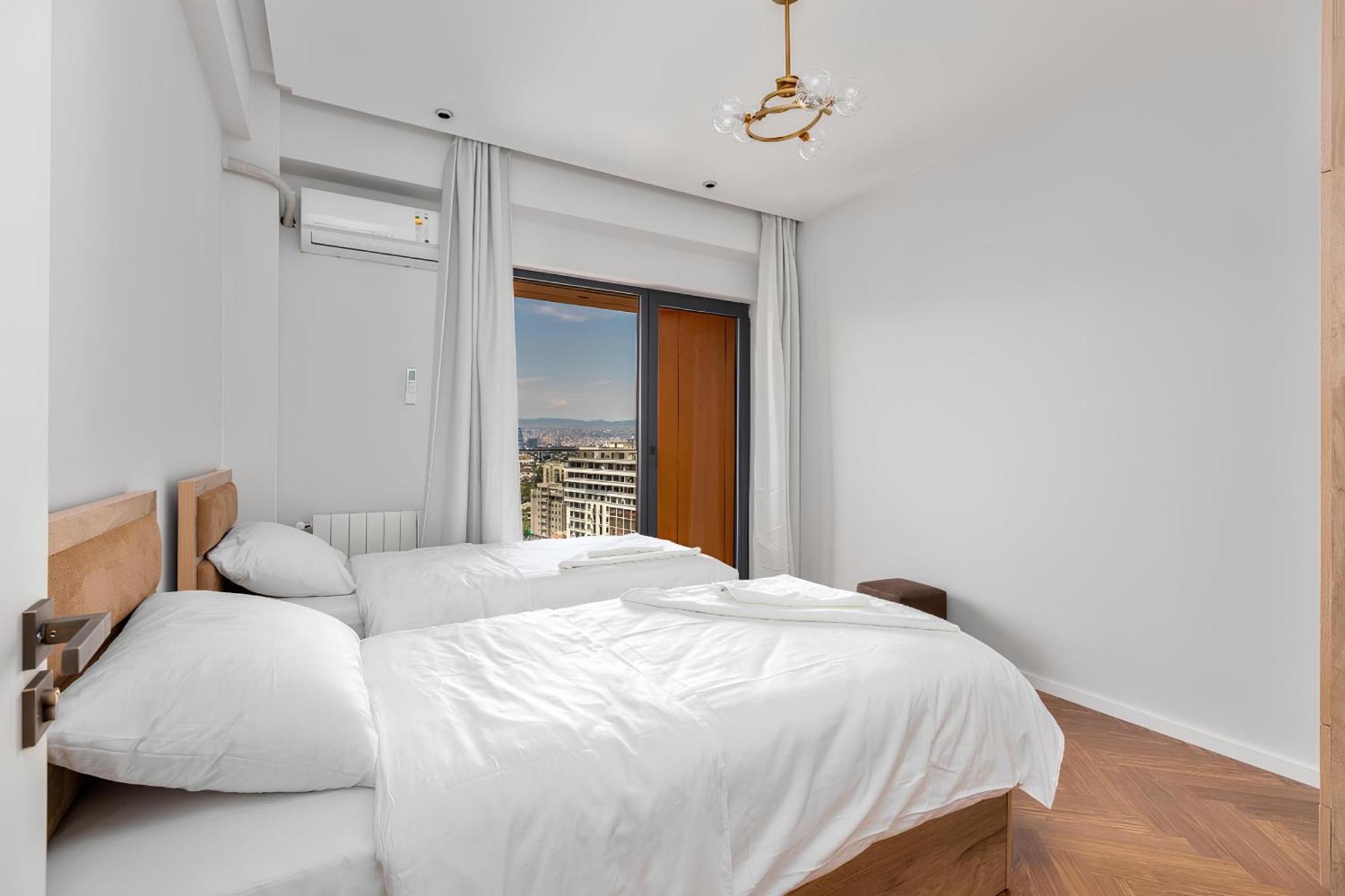Tbilisi Hilton Apartment Extérieur photo